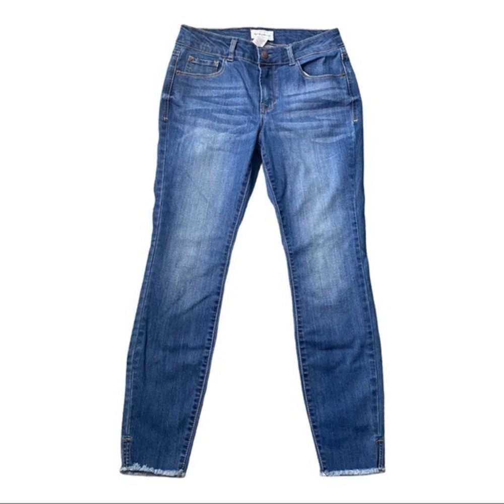 For the Republic Women’s Skinny Jeans- Size 4/26